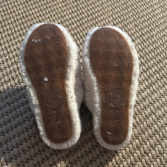 GUC PUFF YA UGGS - cream - Picture 4 of 4